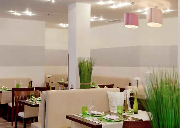 Mercure Zentrum Отель 4*
