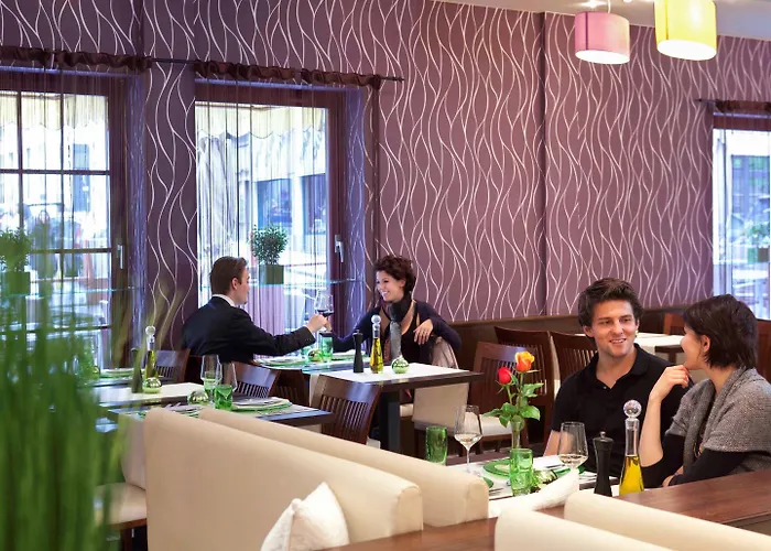 Отель Mercure Zentrum 4*